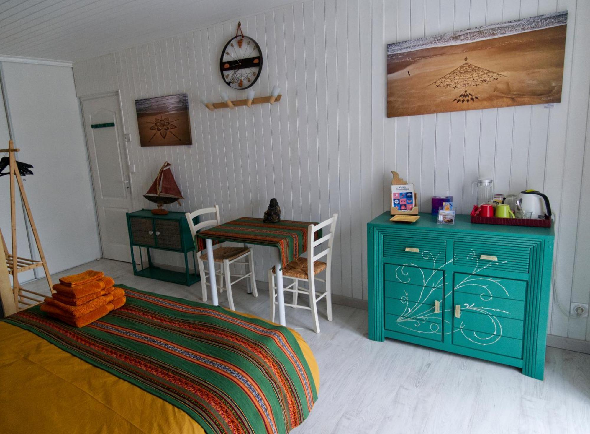 Bed and Breakfast Esprit Zen LʼAiguillon-sur-Vie Exterior foto